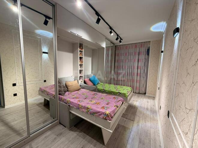 Продаётся 3-комн. новостройка 80 м², м. Нефтчиляр, photo 10 from 16