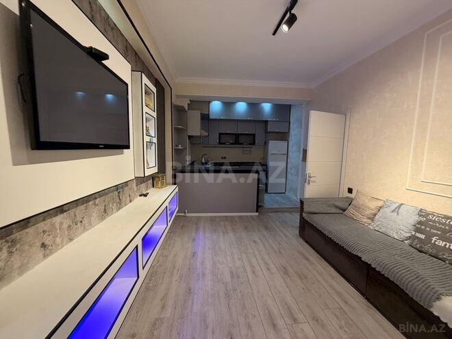 Продаётся 3-комн. новостройка 80 м², м. Нефтчиляр, photo 4 from 16