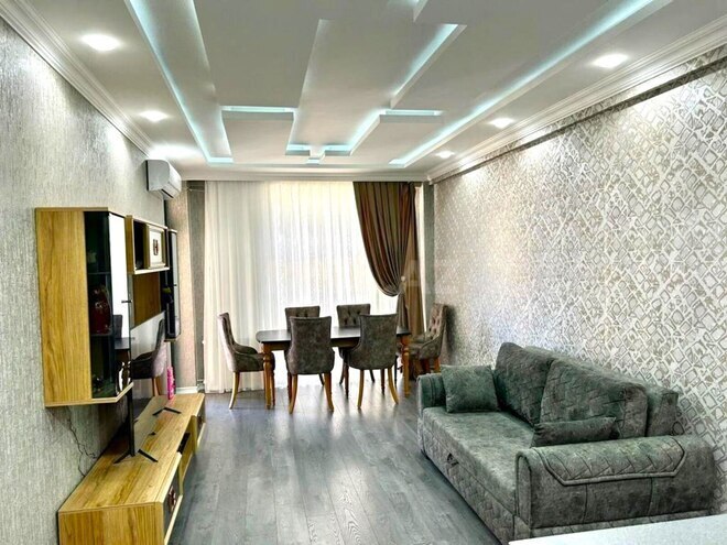 Продаётся 2-комн. новостройка 60 м², м. Шах Исмаил Хатаи, photo 1 from 9