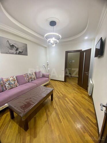 Сдаётся 2-комн. новостройка 60 м², м. 20 января, photo 1 from 13