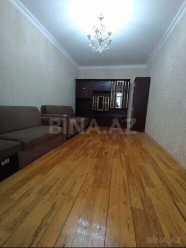 Satılır 3 otaqlı köhnə tikili 60 m², Yeni Günəşli q., photo 3 from 9