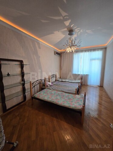 Продаётся 3-комн. новостройка 143 м², м. Элмляр Академиясы, photo 6 from 15