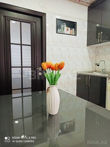 Продаётся 2-комн. вторичка 60 м², м. Низами, photo 11 from 15