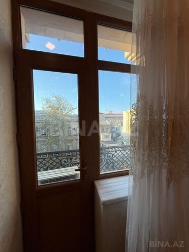 İcarəyə verilir 2 otaqlı köhnə tikili 60 m², Sahil m., photo 13 from 15