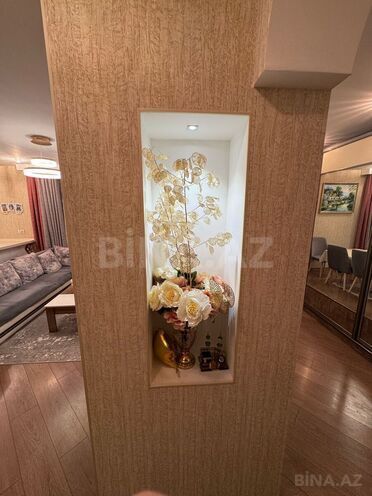 Satılır 7 otaqlı köhnə tikili 187 m², Badamdar q., photo 6 from 31