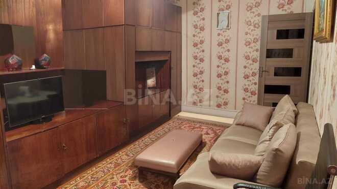 Satılır 2 otaqlı köhnə tikili 65 m², Köhnə Günəşli q., photo 1 from 11