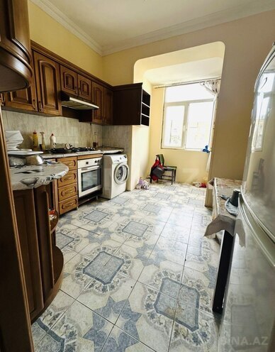 Satılır 2 otaqlı köhnə tikili 60 m², Nəsimi r., photo 9 from 12