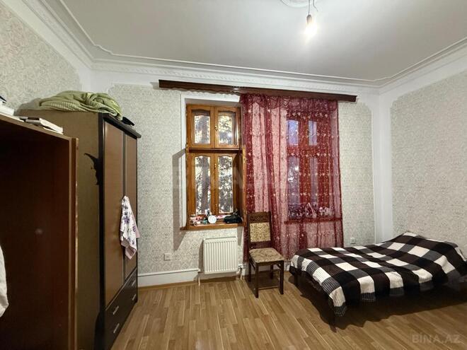 Продаётся 4-комн. вторичка 73 м², Насиминский  р., photo 6 from 20