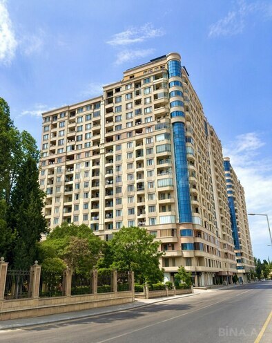 Продаётся 2-комн. новостройка 65 м², м. Азадлыг проспекти, photo 1 from 10