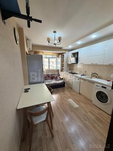 Продаётся 2-комн. вторичка 50 м², м. Ази Асланов, photo 13 from 23