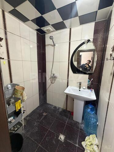 Продаётся 2-комн. вторичка 50 м², м. Ази Асланов, photo 18 from 23
