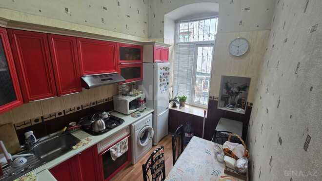 Продаётся 2-комн. вторичка 51 м², м. Низами, photo 11 from 13