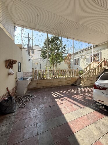 Продаётся 5-комн. дом/дача 300 м², м. Насими, photo 4 from 9