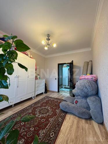 Продаётся 4-комн. вторичка 100 м², м. Кара Караев, photo 3 from 21