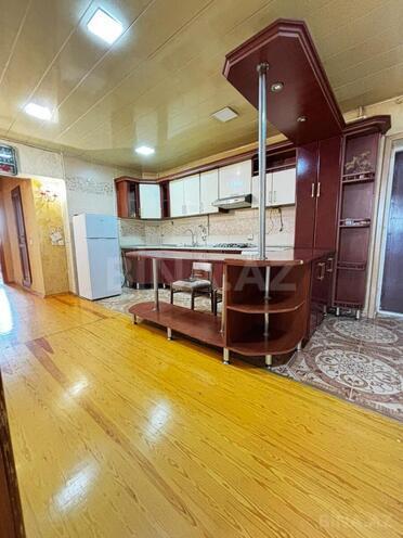 Сдаётся 3-комн. вторичка 85 м², м. Кара Караев, photo 16 from 24