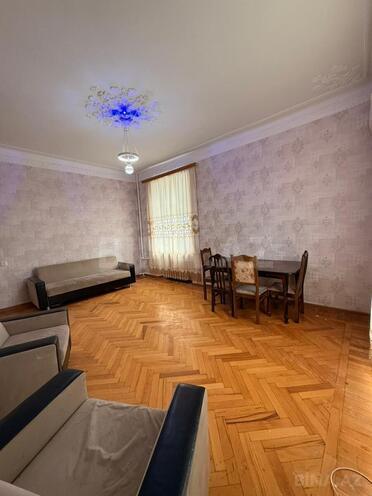 İcarəyə verilir 2 otaqlı köhnə tikili 59 m², Nəriman Nərimanov m., photo 1 from 13