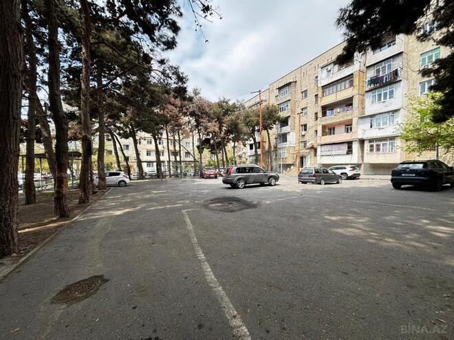 Сдаётся 3-комн. вторичка 85 м², м. Кара Караев, photo 23 from 24