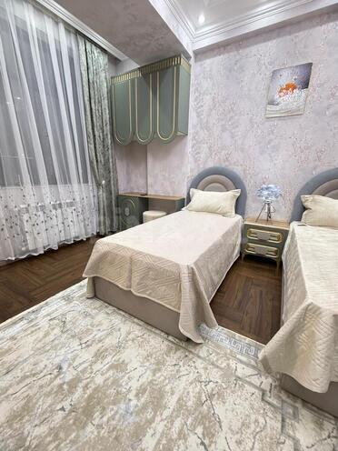 Satılır 3 otaqlı yeni tikili 130.5 m², Qara Qarayev m., photo 14 from 28