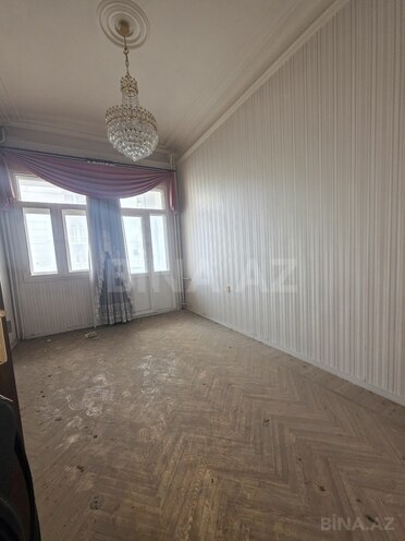 Satılır 2 otaqlı köhnə tikili 68 m², Sahil m., photo 5 from 12