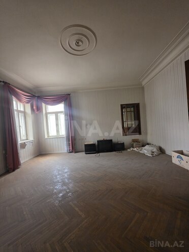 Satılır 2 otaqlı köhnə tikili 68 m², Sahil m., photo 7 from 12