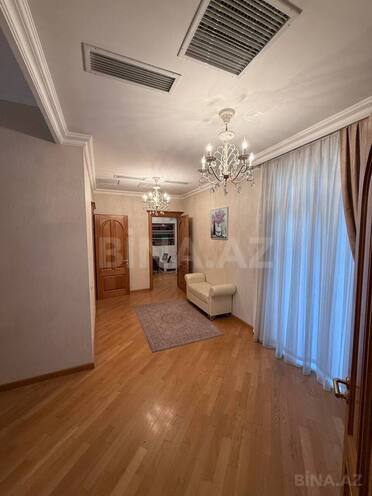 Продаётся 6-комн. дом/дача 330 м², м. Иншаатчылар, photo 10 from 32