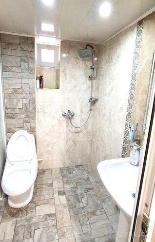 Продаётся 2-комн. вторичка 46 м², м. Халглар Достлугу, photo 15 from 17