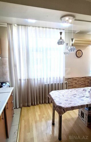 Продаётся 2-комн. вторичка 46 м², м. Халглар Достлугу, photo 9 from 17