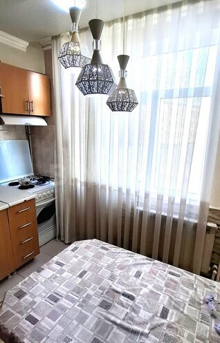 Продаётся 2-комн. вторичка 46 м², м. Халглар Достлугу, photo 10 from 17