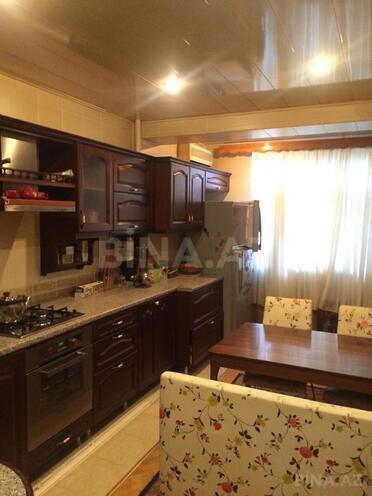 Продаётся 4-комн. вторичка 102 м², м. Низами, photo 17 from 28