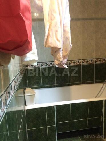 Продаётся 4-комн. вторичка 102 м², м. Низами, photo 9 from 28