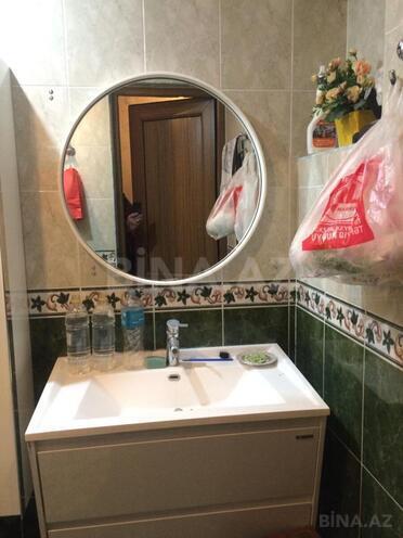 Продаётся 4-комн. вторичка 102 м², м. Низами, photo 11 from 28