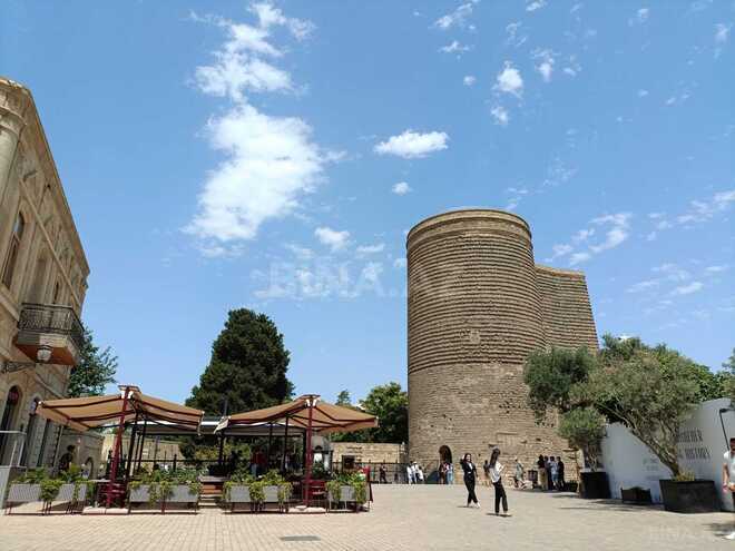 Сдаётся 1-комн. вторичка 20 м², м. Ичеришехер, photo 1 from 16