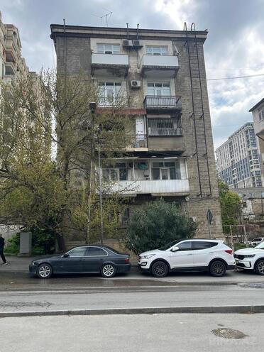 Продаётся 3-комн. вторичка 78 м², м. Низами, photo 3 from 15