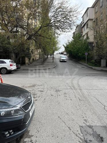 Продаётся 3-комн. вторичка 78 м², м. Низами, photo 14 from 15