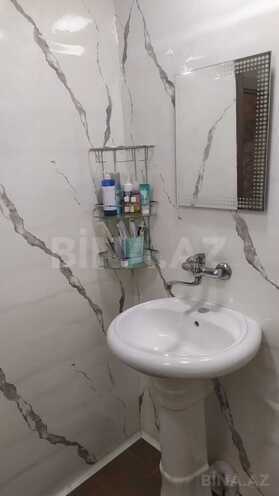 Продаётся 2-комн. вторичка 50 м², м. Кара Караев, photo 14 from 32
