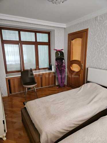 Продаётся 3-комн. вторичка 110 м², Ясамальский р., photo 15 from 26