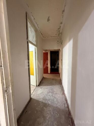 Satılır 4 otaqlı köhnə tikili 82 m², 8-ci mikrorayon q., photo 9 from 18