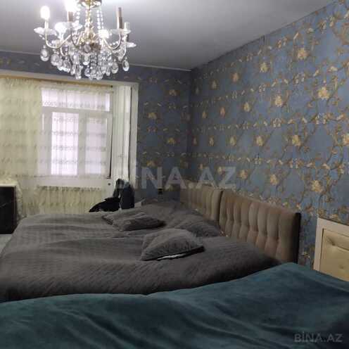 Продаётся 3-комн. вторичка 75 м², м. Элмляр Академиясы, photo 1 from 13
