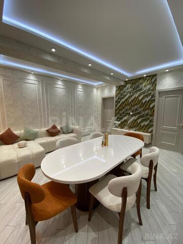 Продаётся 2-комн. новостройка 68 м², Абшеронcкий  р., photo 3 from 29