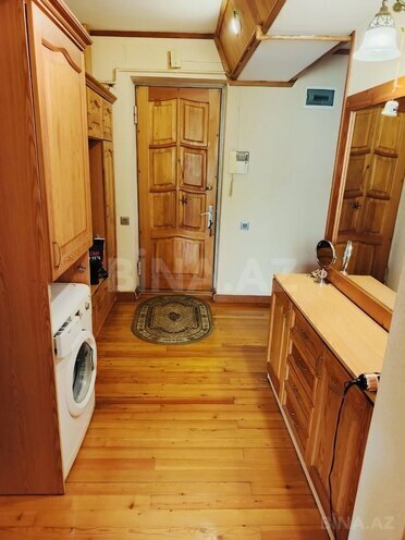 Продаётся 3-комн. вторичка 70 м², м. 28 мая, photo 11 from 17