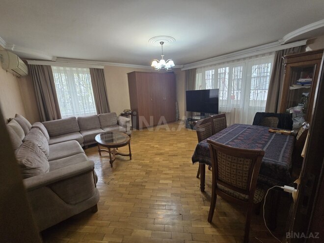 Продаётся 3-комн. вторичка 85 м², м. 8 ноября, photo 1 from 16