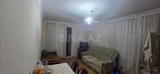 Сдаётся 1-комн. вторичка 30 м², м. Нефтчиляр, photo 1 from 8