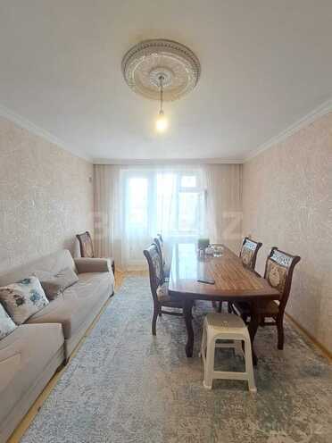 Продаётся 3-комн. вторичка 75 м², м. Элмляр Академиясы, photo 1 from 13