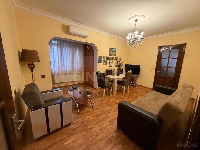 Satılır 2 otaqlı köhnə tikili 45 m², Azadlıq Prospekti m., photo 13 from 18