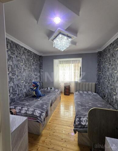 Продаётся 3-комн. вторичка 66 м², Хатаинский р., photo 8 from 17