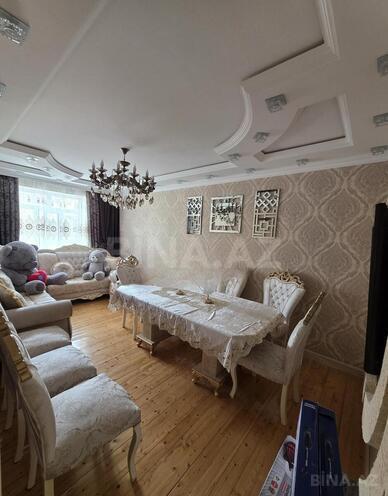 Продаётся 3-комн. вторичка 66 м², Хатаинский р., photo 4 from 17