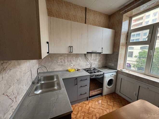 İcarəyə verilir 3 otaqlı köhnə tikili 80 m², Sahil m., photo 13 from 15