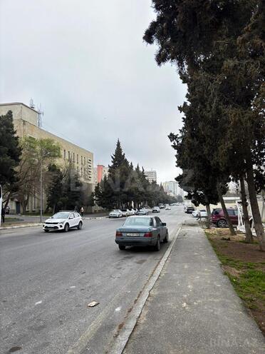 Продаётся 2-комн. вторичка 38 м², м. Кара Караев, photo 9 from 16