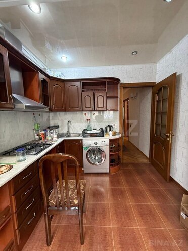 Продаётся 3-комн. вторичка 85 м², м. 8 ноября, photo 10 from 17