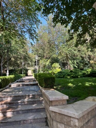 Satılır 2 otaqlı köhnə tikili 40 m², Nizami m., photo 4 from 6